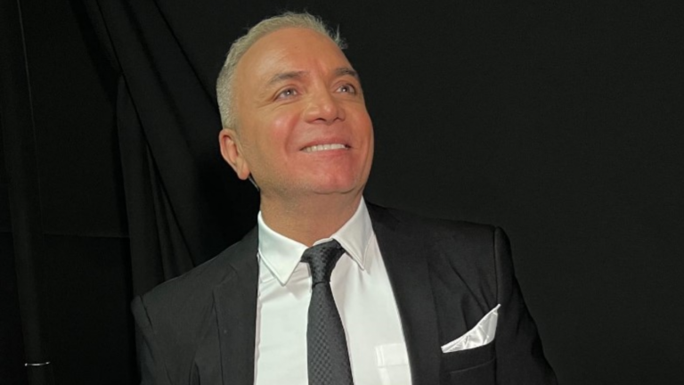 Luis Jara sorprendió con inesperado cambio de look: Recibió curiosas comparaciones