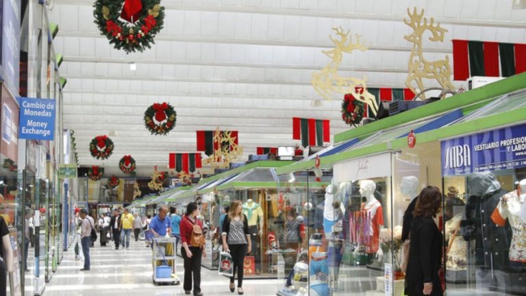 ¿Qué comercios abrirán durante el Plebiscito del 17 de diciembre?