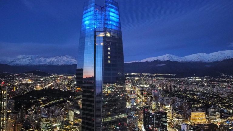 Chile es destacado por The Economist como una de las mejores economías en 2023