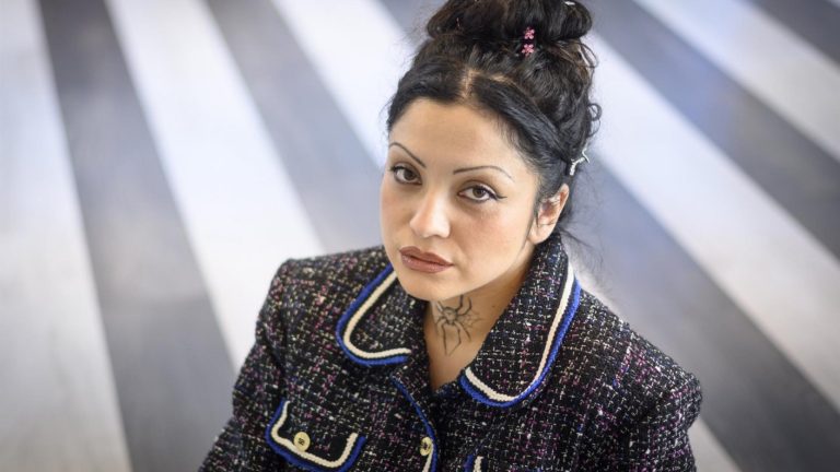 Revista TIME destacó disco de Mon Laferte dentro de los mejores estrenos latinos de 2023