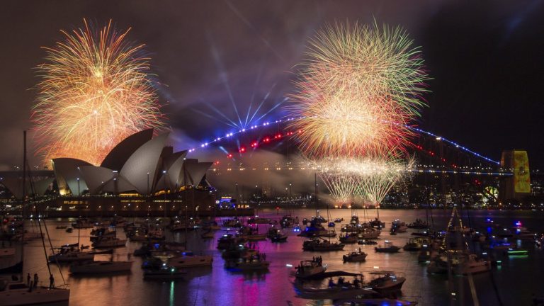Australia y Nueva Zelanda reciben el 2024 con increíble show de fuegos artificiales