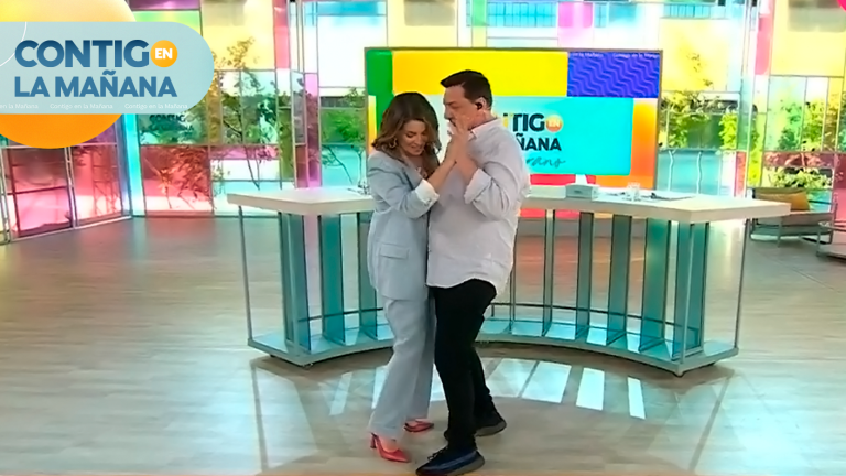 ¿Exceso de ritmo? JC Rodríguez y Monse Álvarez protagonizaron un accidentado baile