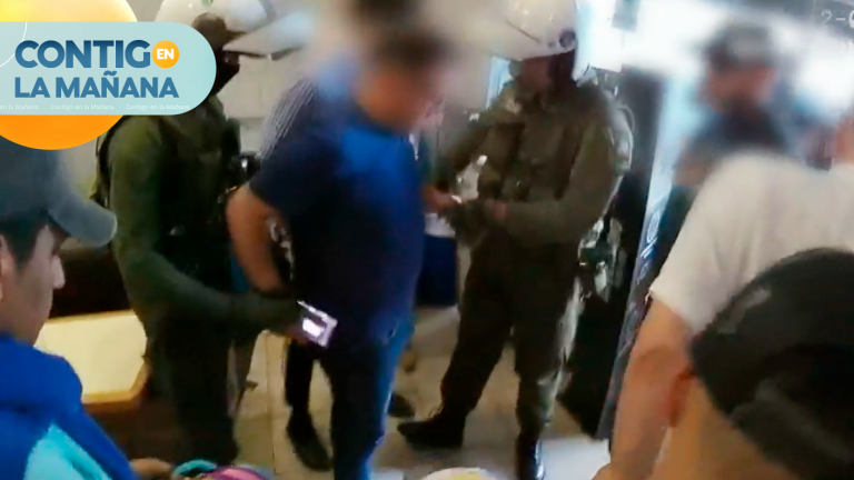 Alerta por guías turísticos falsos que actúan en Santiago Centro