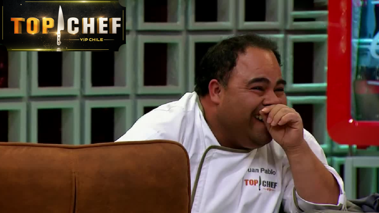 Juan Pablo Álvarez tuvo un chascarro con su caldo de pescado: “Por eso sabía a pollo arvejado”