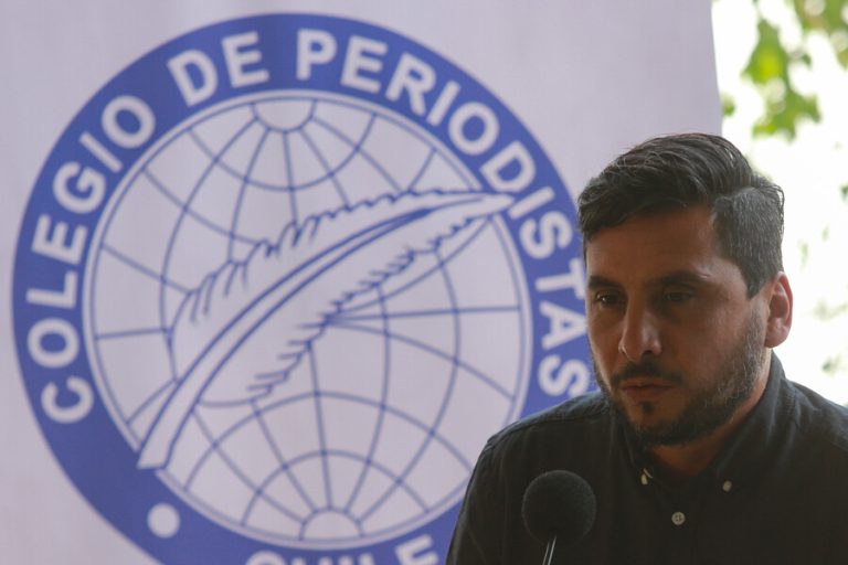 Caso Cathy Barriga: Colegio de Periodistas evalúa acciones legales por 