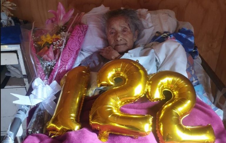 Jeltrudis tiene 122 años y podría ser la persona más longeva en Chile (de la que se tiene registro)