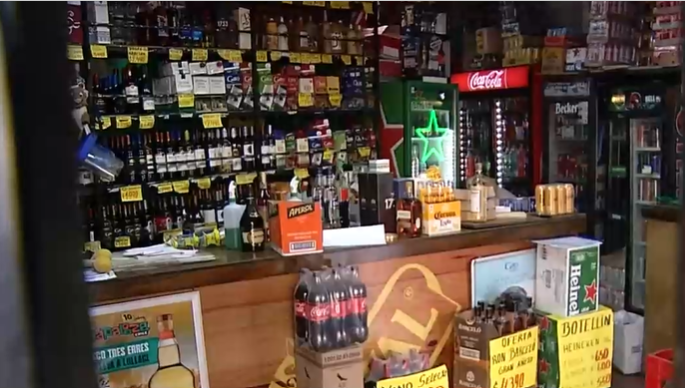 Buscan modificar ley que obliga a comerciantes a pedir carnet a compradores en botillerías