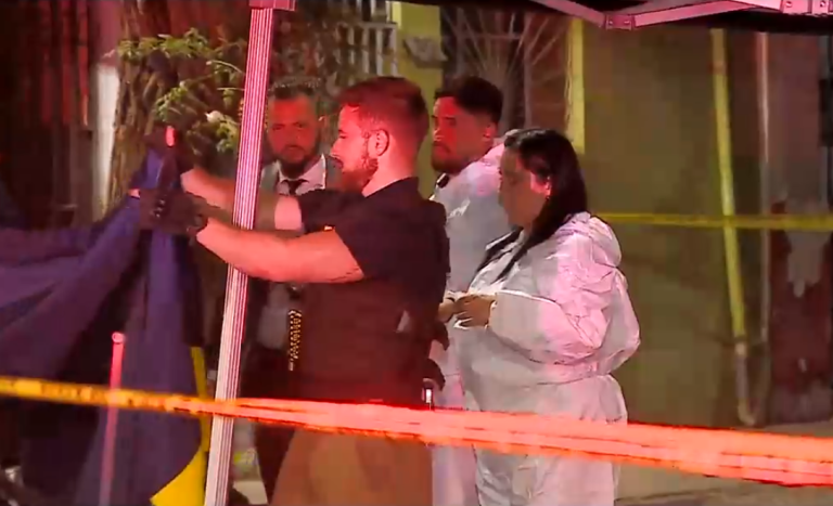 Asesinaron a hombre en plena vía pública en Santiago Centro: Le dispararon tres veces