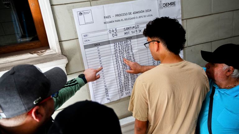 Este martes se conocerán los resultados de la PAES para postular a la universidad