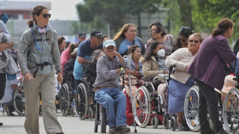 Más de 6 mil personas llegaron al Templo de Maipú para la primera visita de Leda Bergonzi en Chile