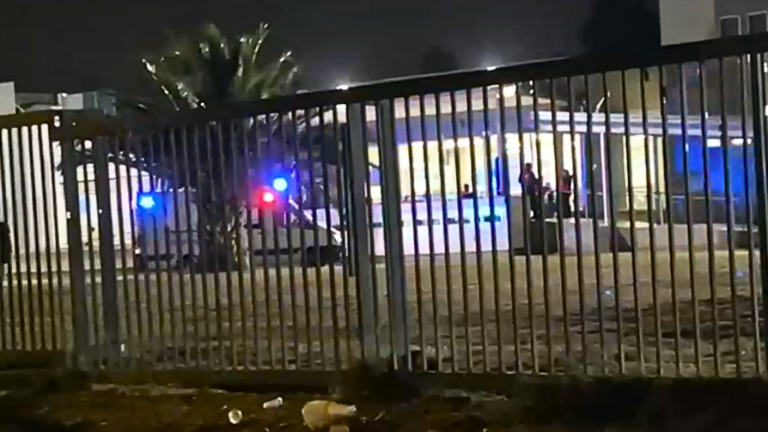 Hombre en silla de ruedas murió acribillado en La Pintana: Recibió 11 impactos de bala