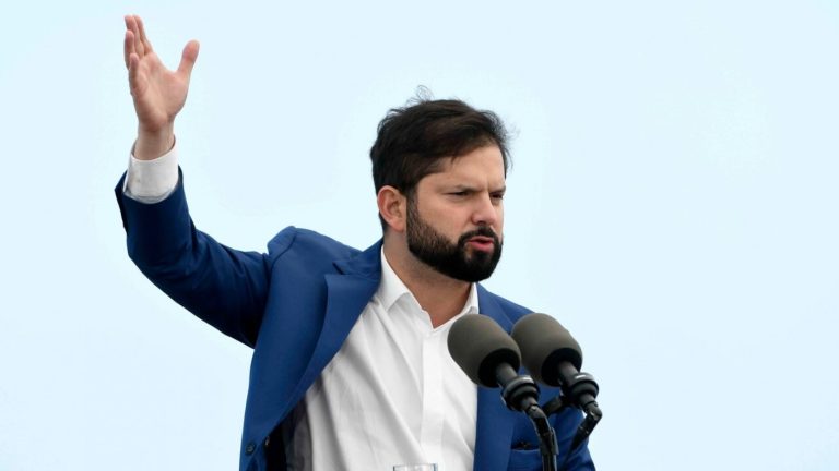 Pdte. Boric llamó a no sacar provecho político tras homicidio de niña en Maipú: 