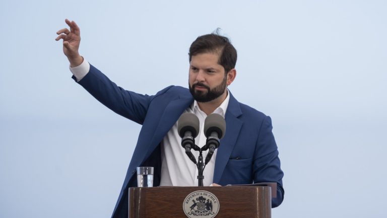 ¿Dónde irá de vacaciones el presidente Boric?