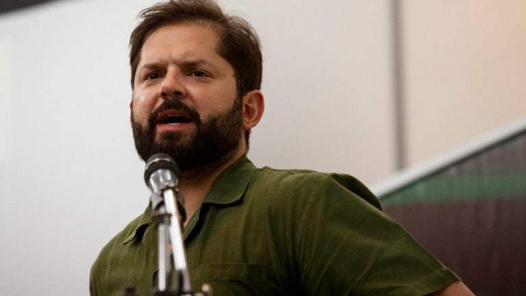 Pdte. Boric respaldó a RD en aniversario marcado por Caso Convenios: 