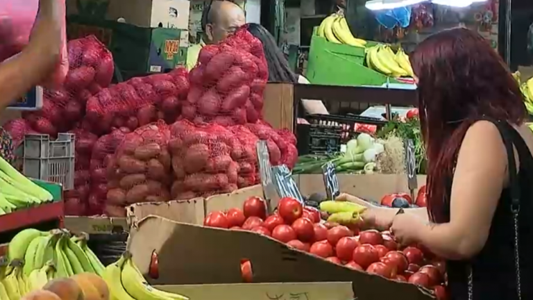 Choclo, papas y porotos: ¿Cuándo bajará el precio de las frutas y verduras?