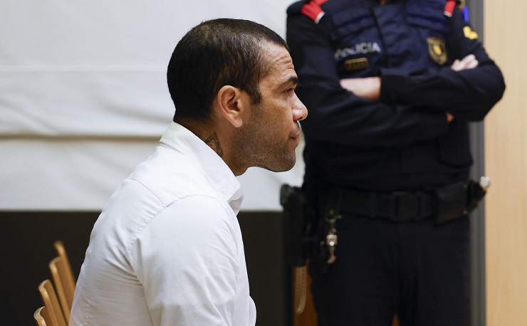 Dani Alves rompió en llanto tras declarar en juicio por agresión sexual: 