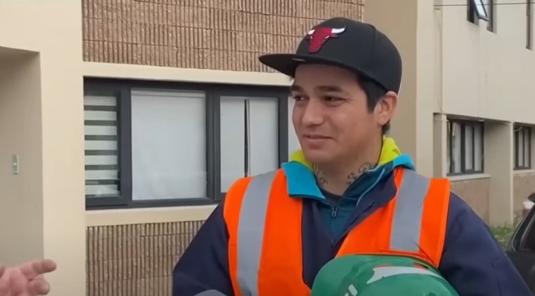 Recolector que devolvió $27 millones recibió un particular regalo por su gesto de honradez: No fue dinero