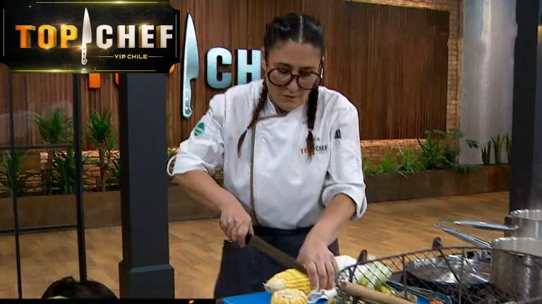 Belén Mora impresionó a sus compañeros con habilidad para cortar choclo