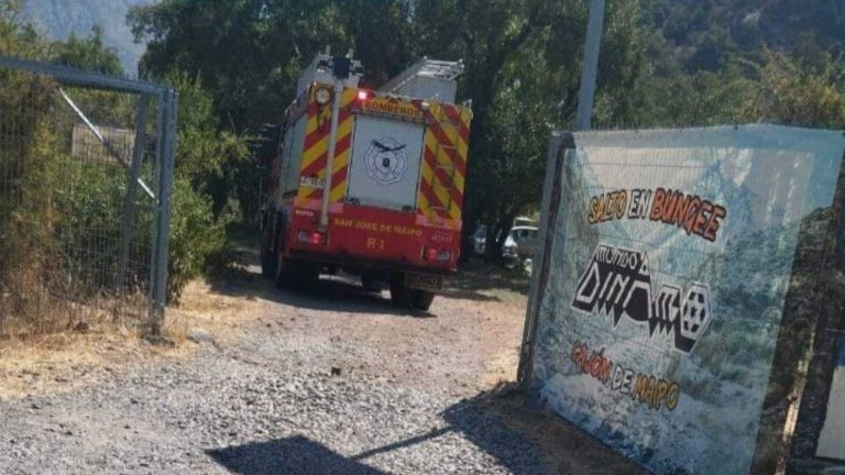 Tragedia en Cajón del Maipo: Joven falleció tras lanzarse en bungee