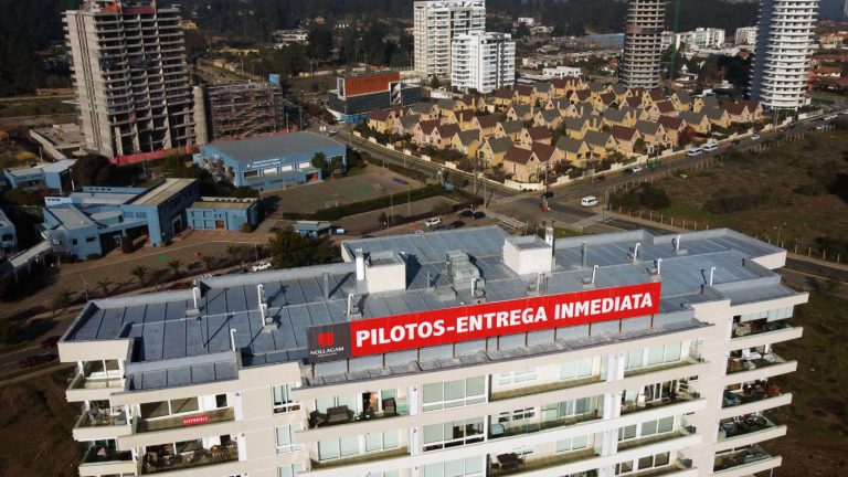 Presentan proyecto que facilita a extranjeros no residentes optar a créditos hipotecarios en Chile