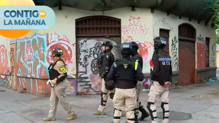 Desalojan vivienda que fue tomada tras incendio en Santiago Centro