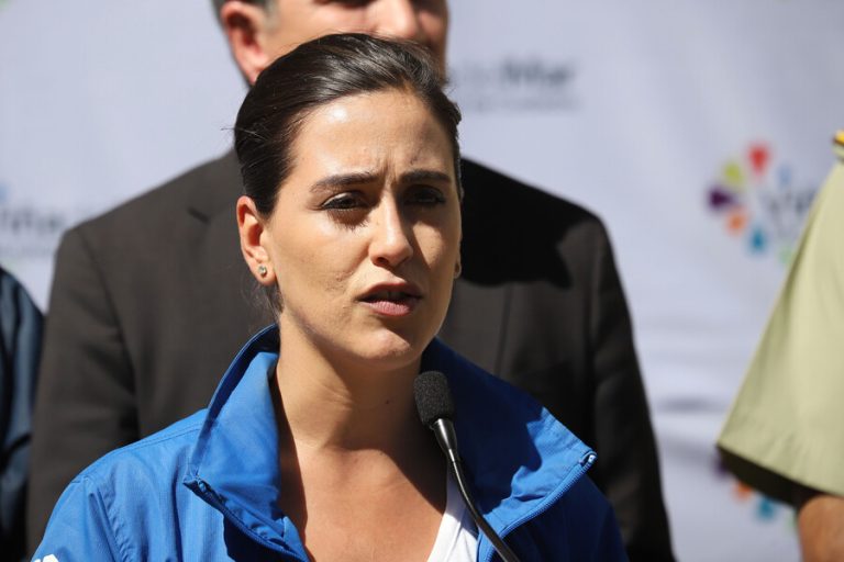 Presentan querella en contra de alcaldesa Ripamonti por víctimas de Jardín Botánico