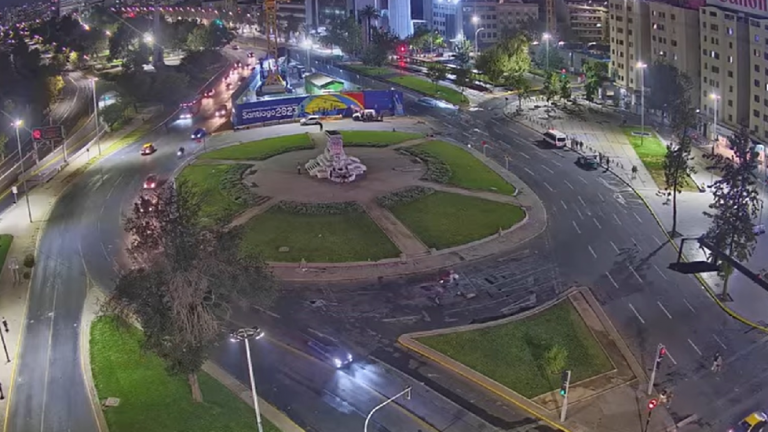 Carabineros despejó a los manifestantes de Plaza Italia tras muerte de Sebastián Piñera