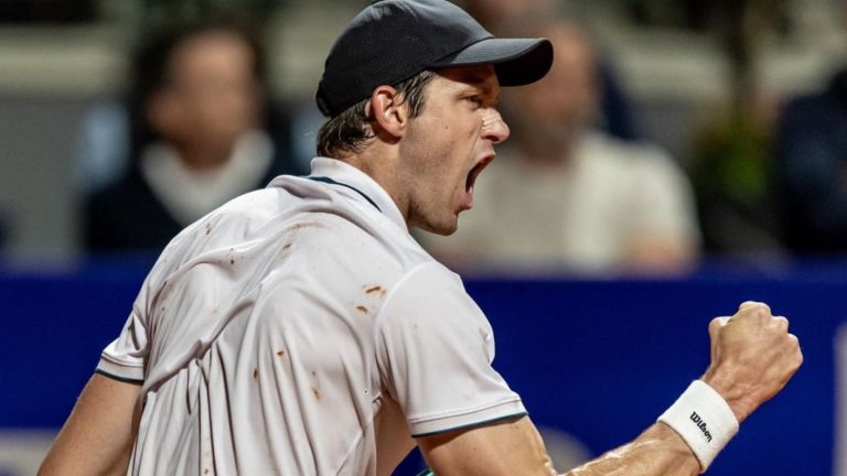 ¡Se pasó! Nicolás Jarry venció a Carlos Alcaraz y pasa a la final del Argentina Open