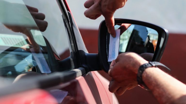 Ley de grabado de patentes: ¿De cuánto es la multa si no cumplo la normativa?