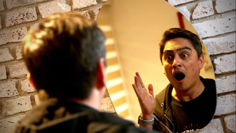 Del Encuestador a Papá Cruel: Los 5 personajes más icónicos de Sergio Freire