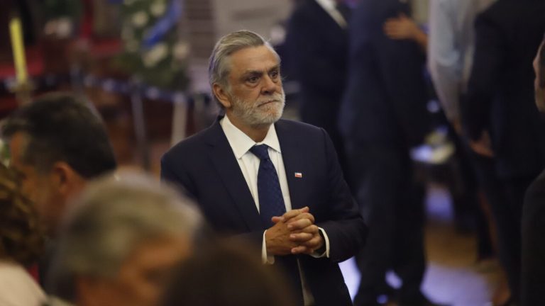 Pablo Longueira sinceró de lo que hablaría con Jaime Guzmán si estuviera vivo