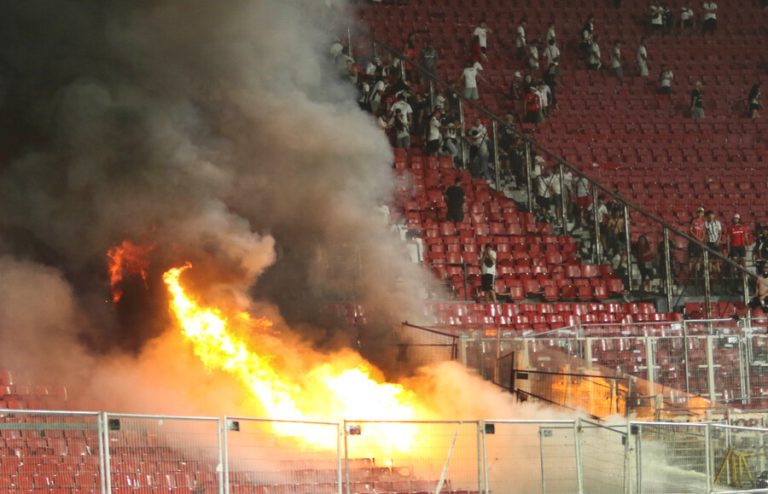 Tribunal de Disciplina castiga a más de 12 mil hinchas de Colo Colo tras incidentes en la Supercopa