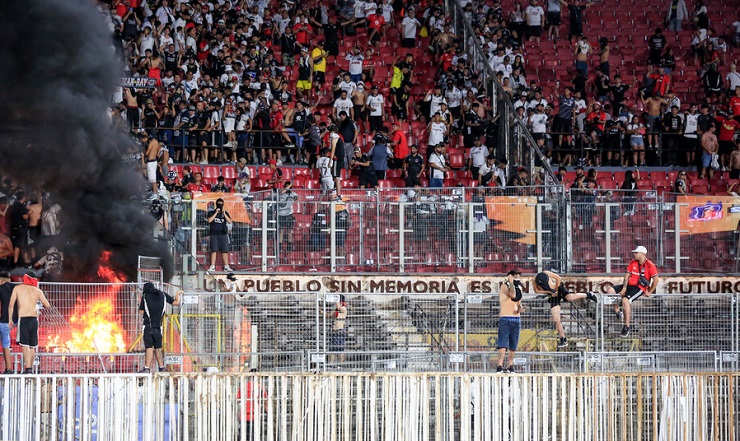 Colo Colo rechaza sanción contra sus hinchas y acusa medida 