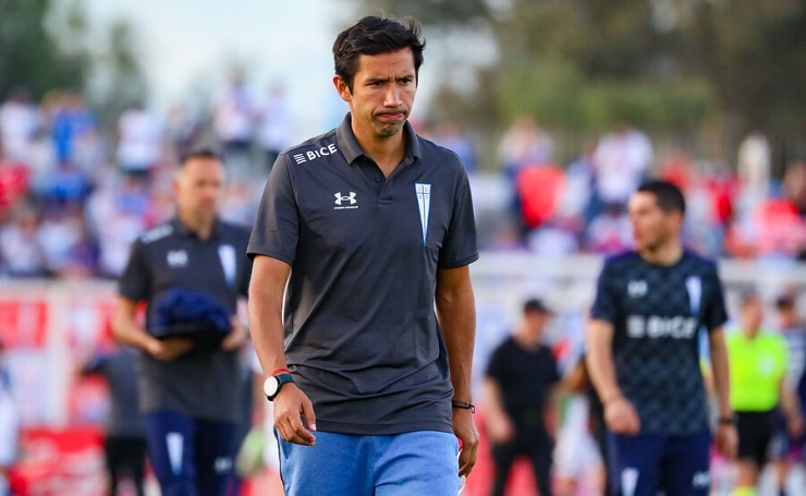 No va más: Nicolás Núñez dejó oficialmente de ser el entrenador de Universidad Católica