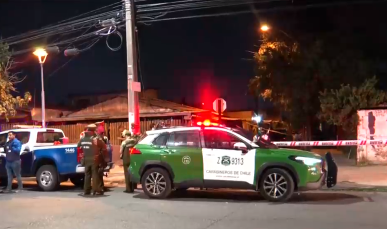 Joven murió acribillado afuera de su casa en La Granja: Recibió al menos 8 disparos