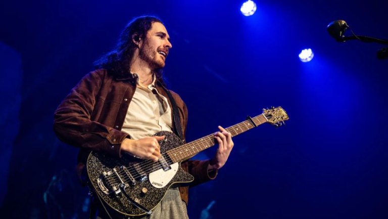 Hozier en Chile: ¿En qué escenario y a qué hora se presentará en Lollapalooza 2024?