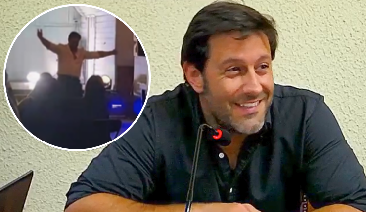 Critican a alcalde de Isla de Maipo por bailar en evento con vedetto: 