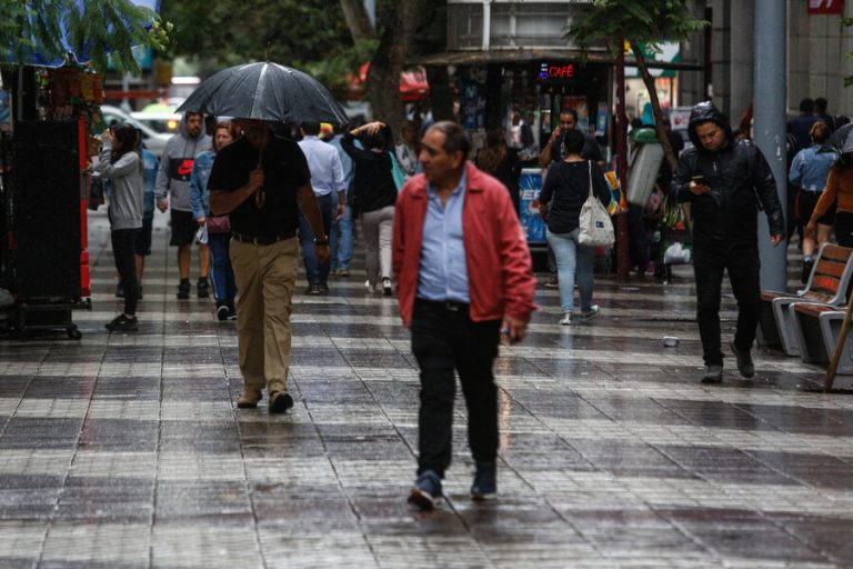 ¿Lluvia en Santiago este miércoles? Revisa el pronóstico de precipitaciones para la Región Metropolitana