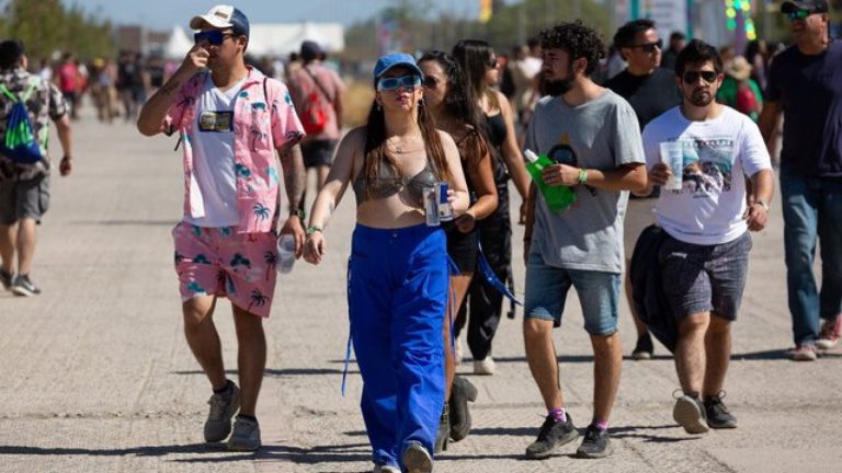 Lollapalooza Chile 2024: Revisa dónde estará el lugar de objetos perdidos y encontrados