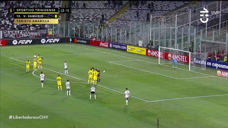 ¡El segundo de Colo Colo! Carlos Palacios definió con clase y le da el 2-0 ante Trinidense
