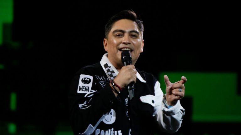 Con reunión del Club de la Comedia: Revive la rutina completa de Sergio Freire en Viña 2024