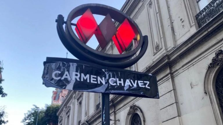 Súper Lunes Feminista: Estaciones del Metro fueron intervenidas con nombres de víctimas de femicidios