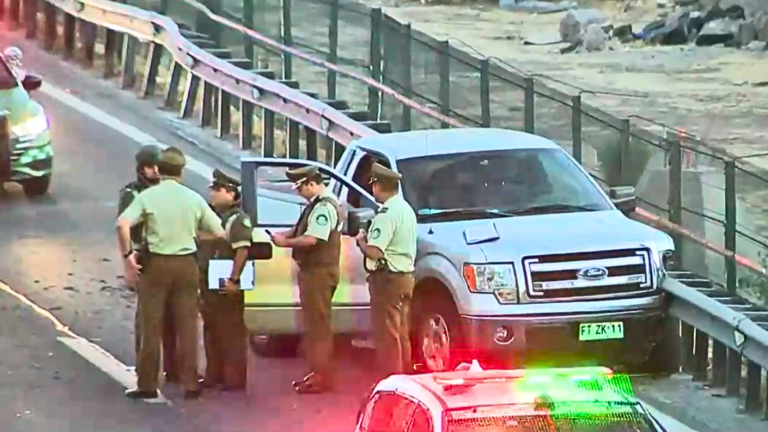 Conductor murió tras chocar en autopista: Sufrió complicación de salud tras llegar al hospital