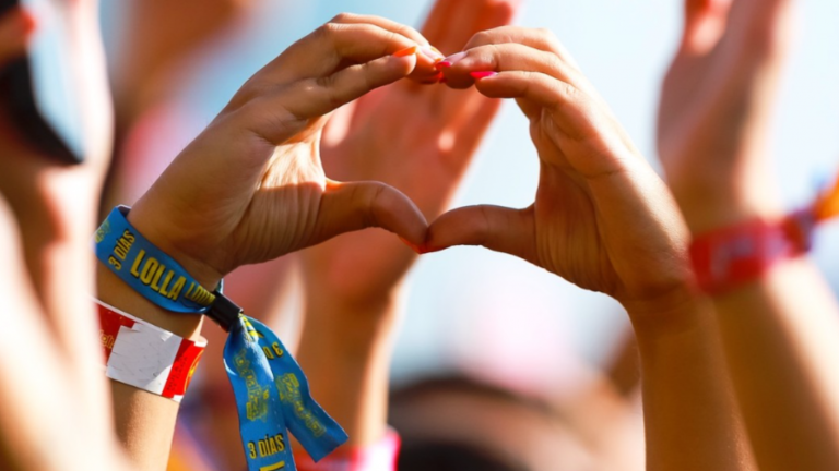 ¿Tu pulsera se cerró o dañó por error? Revisa lo que debes hacer para poder entrar a Lollapalooza 2024