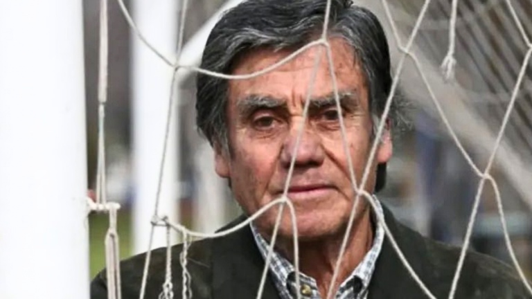 Murió Orlando Aravena a los 81 años, el icónico DT de la Roja en el 