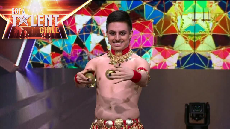 Felipe Bucarey: El profesor que con su danza árabe busca trangredir en Got Talent Chile