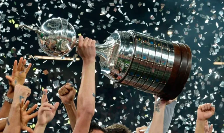 Copa Libertadores: Colo Colo desafiará al campeón y a equipos de Paraguay y Perú