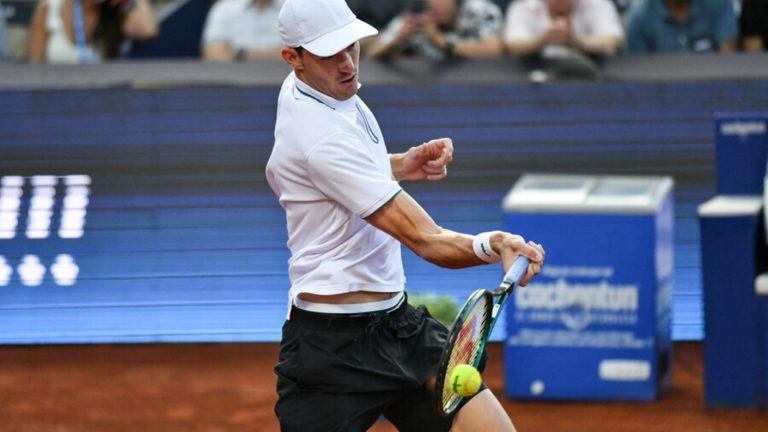 Nicolás Jarry cayó ante Tomás Etcheverry en su debut en el Masters 1000 de Montecarlo