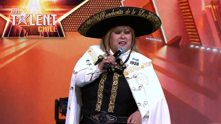 Luz Pérez | Una romántica cantante de rancheras | Casting