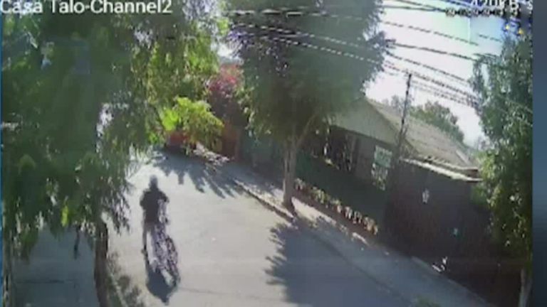 Sujeto protagonizó violento robo en colegio de Quilicura: Maniató a docentes que estaban en el interior